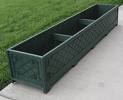 CUSTOM PLANTER